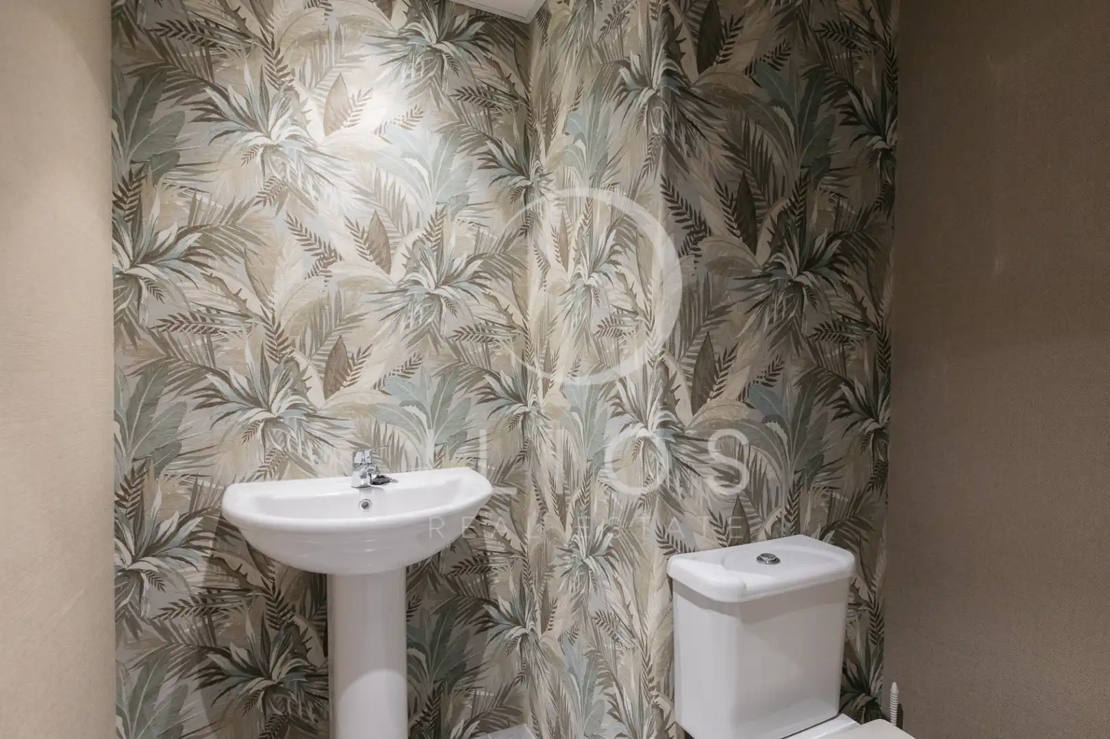 Baño de Oficina en venta en Valencia con Aire acondicionado y Balcón