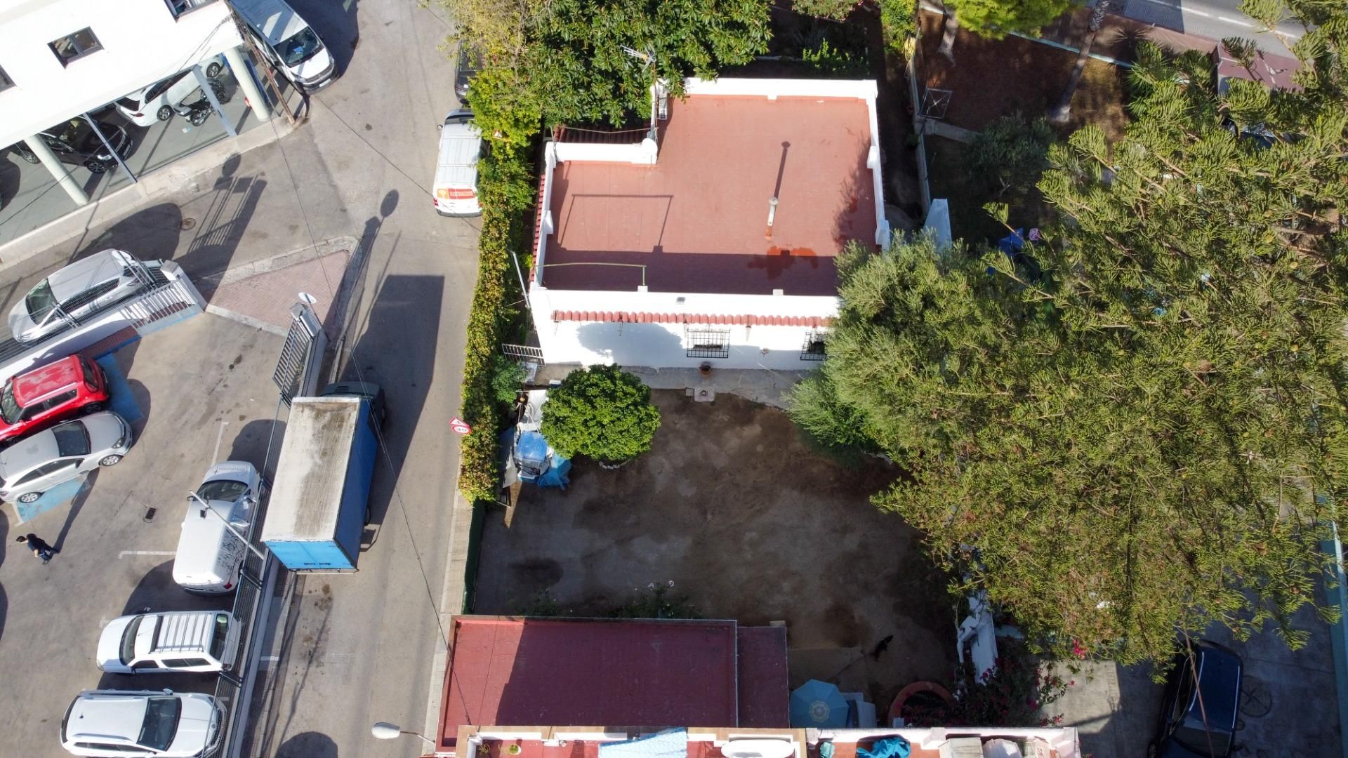 Vista exterior de Casa o xalet en venda en Jerez de la Frontera amb Aire condicionat, Jardí privat i Traster