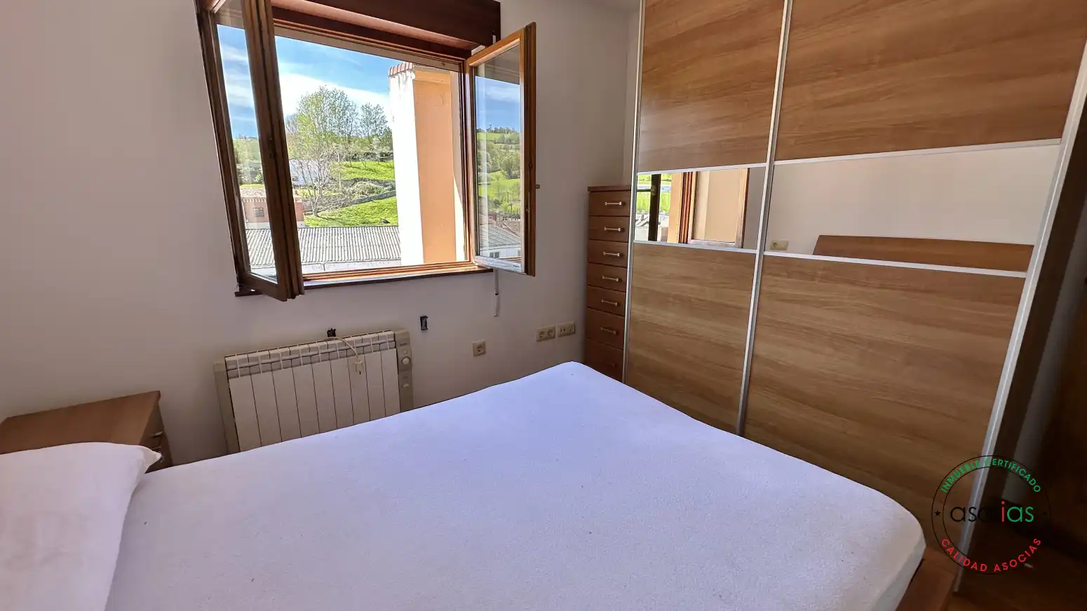 Bedroom of Flat for sale in Piloña  with Heating