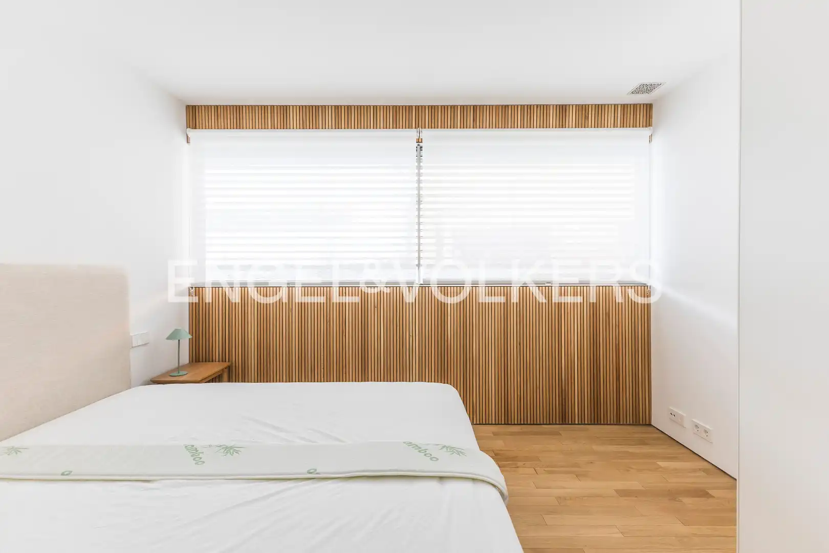Habitación de Piso en venta en Madrid con Aire acondicionado, Calefacción y Jardín privado