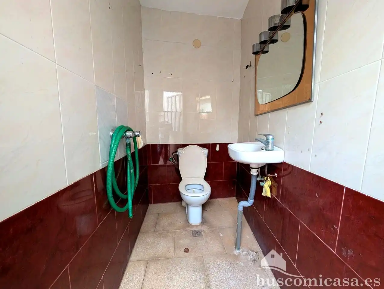 Bany de Casa o xalet en venda en Linares amb Aire condicionat, Terrassa i Traster