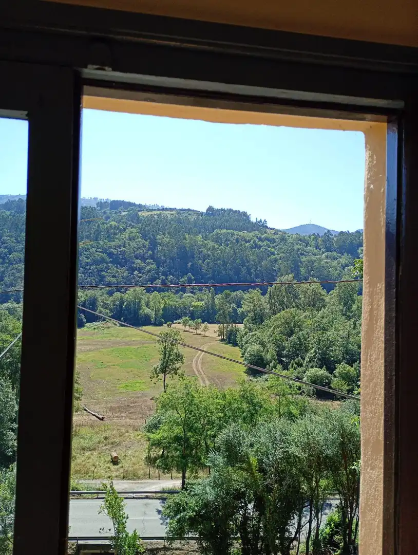 Casa adosada en venta en Pravia con Calefacción, Terraza y Trastero