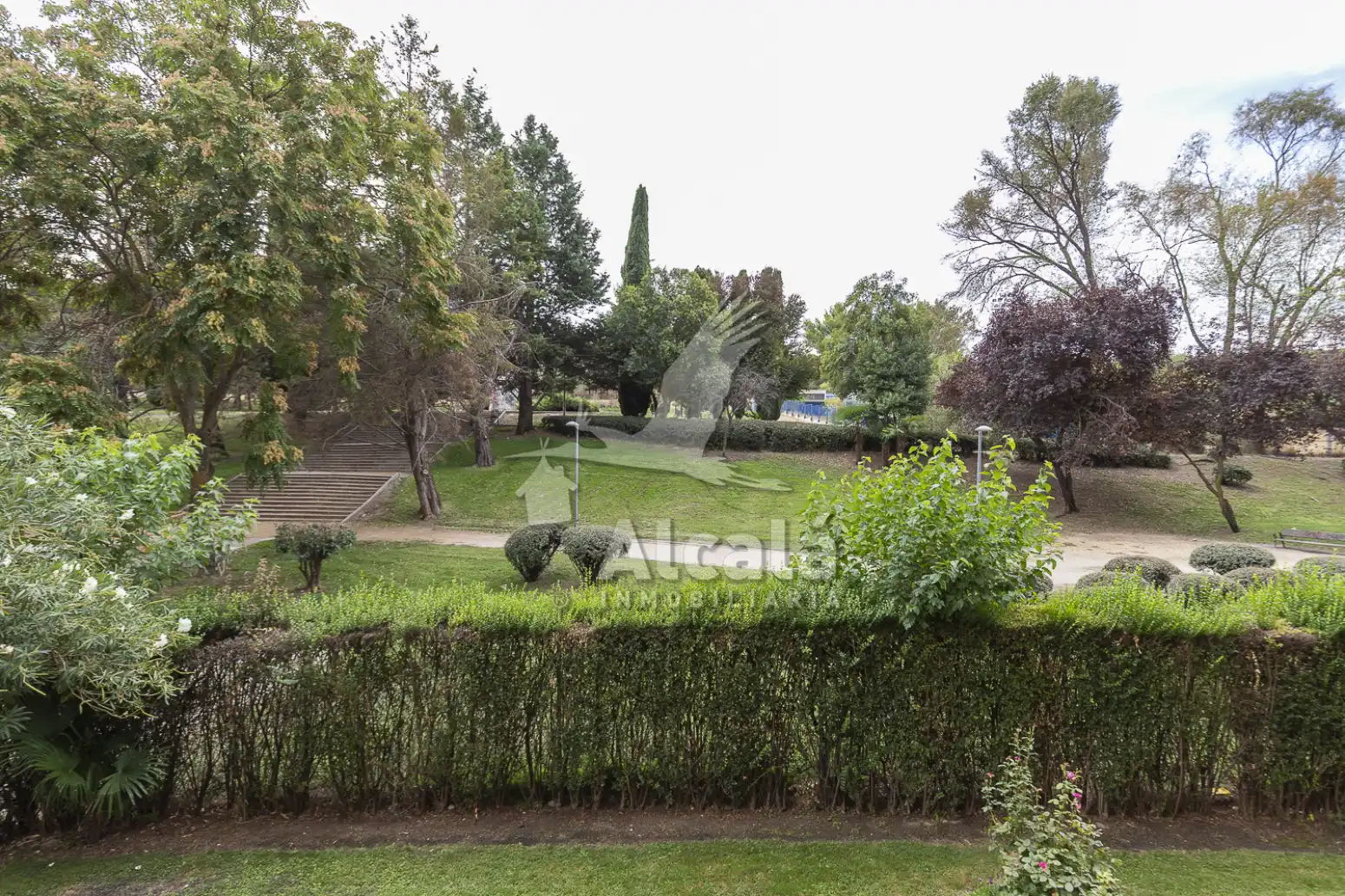 Jardín de Piso en venta en Coslada con Aire acondicionado, Calefacción y Jardín privado