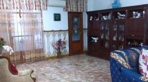 Foto 4 de Casa adosada en venta en Calle Nueva, Brenes, Sevilla