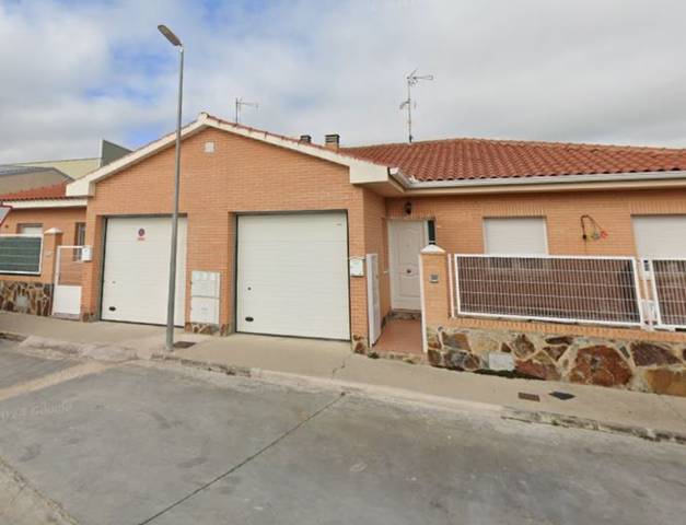 Casa-chalet en Venta en Villamiel de Toledo