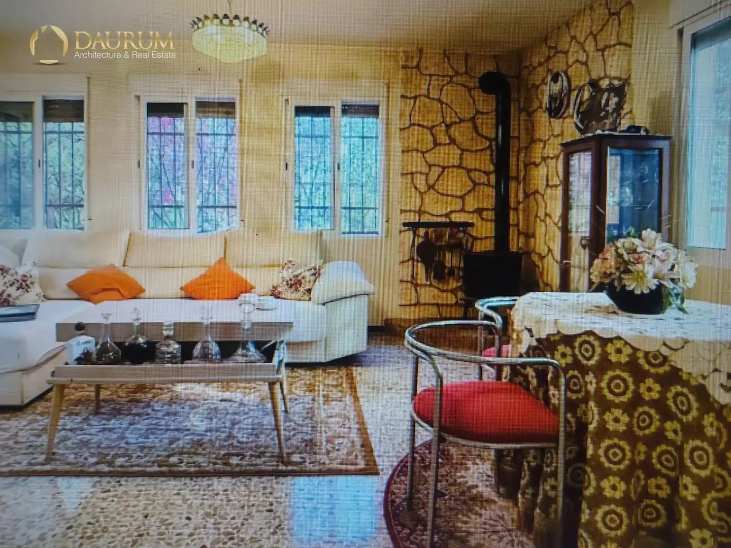 Living room of Houses for sale in Elche / Elx  with Air Conditioner, Heating and Storage room