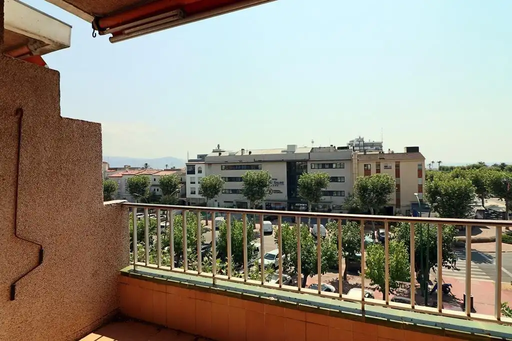 Wohnung mit Aufzug zum Verkauf in Carrer P. TIPIC/AV. F.DE CLIMENT, imagen 2