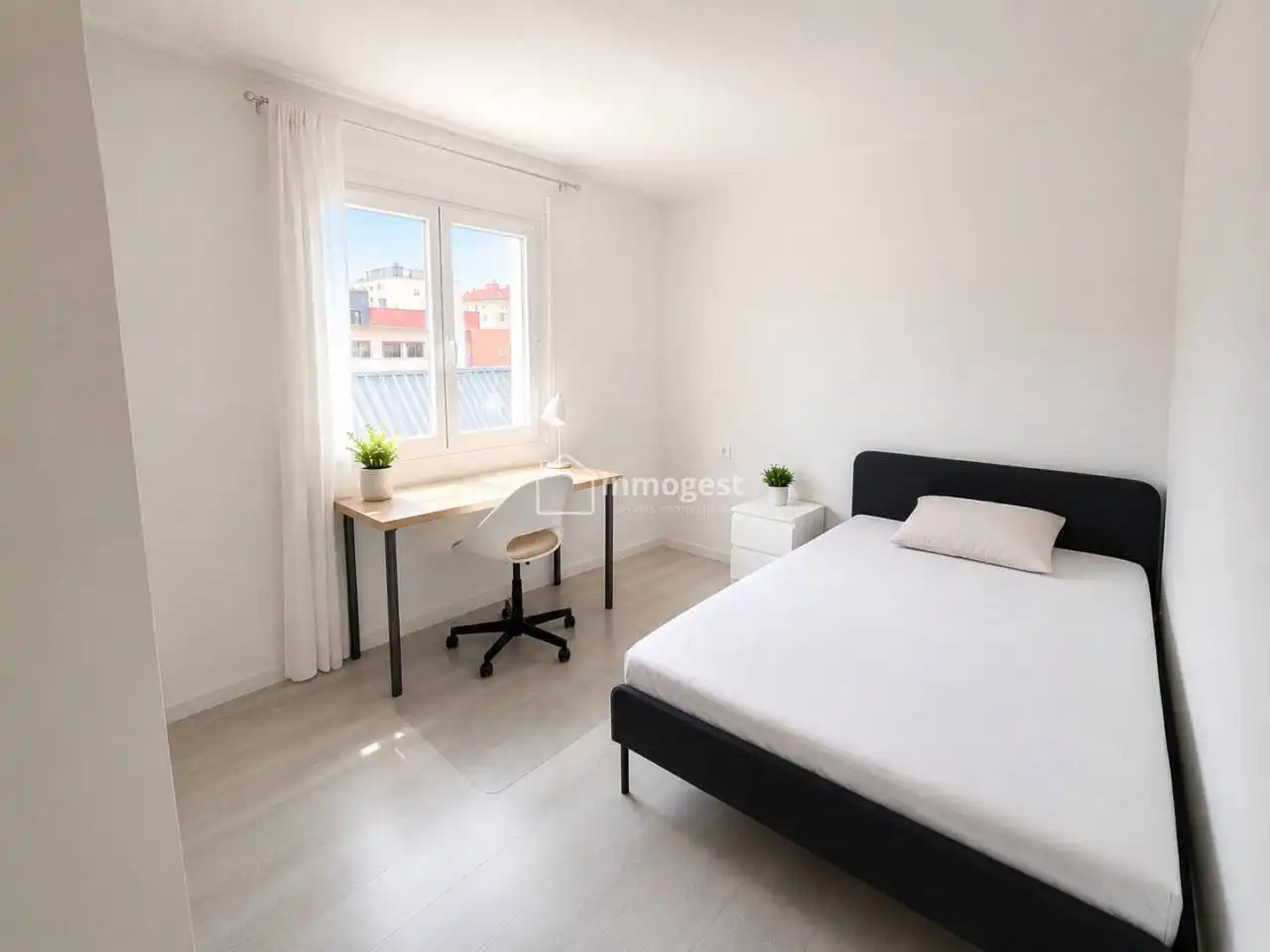 Bedroom of Attic for sale in Girona  with Air Conditioner, Heating and Parquet flooring