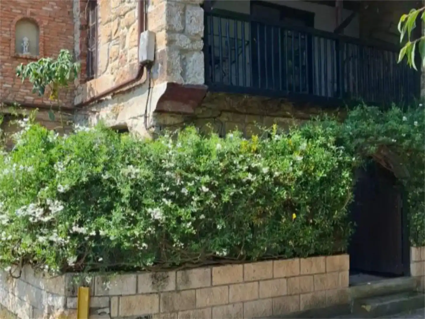 Terrassa de Casa adosada en venda en Riotuerto amb Balcó
