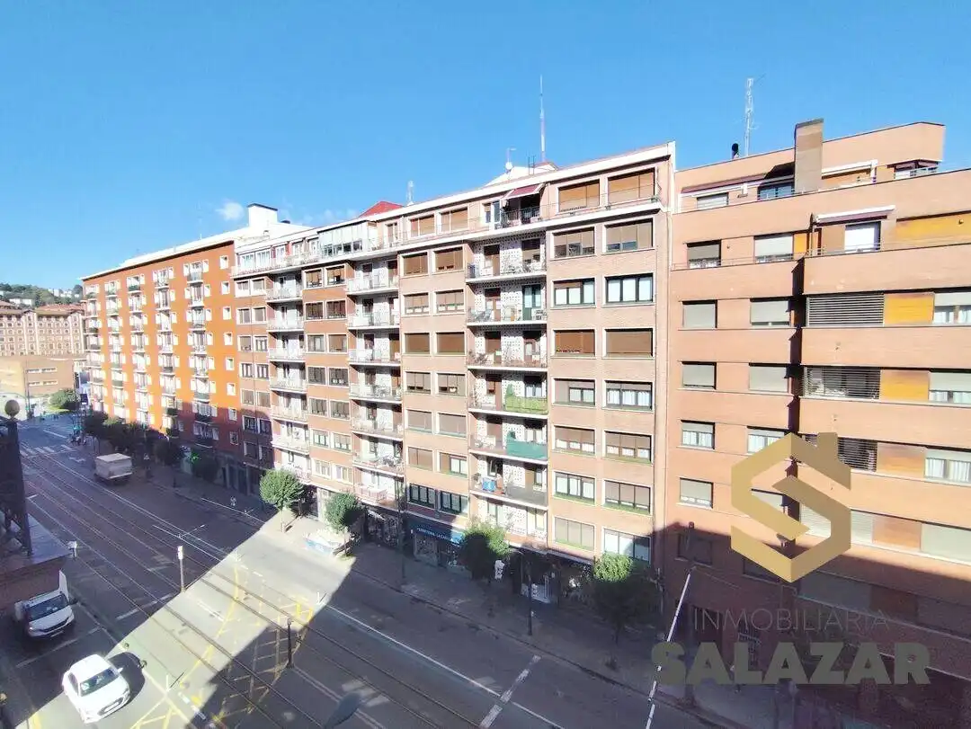 Appartamento con balcone in vendita a Pablo de Alzola Kalea, imagen 13