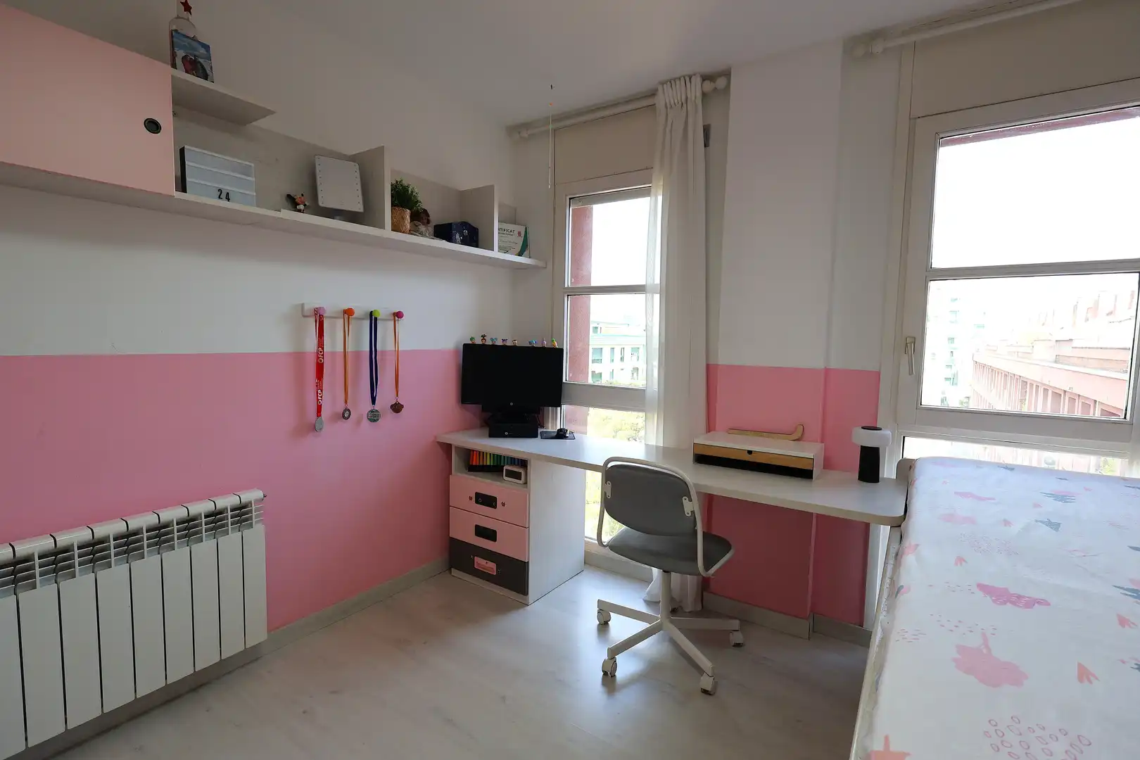 Flat for sale in de Lluís Muncunill, Zona Esportiva