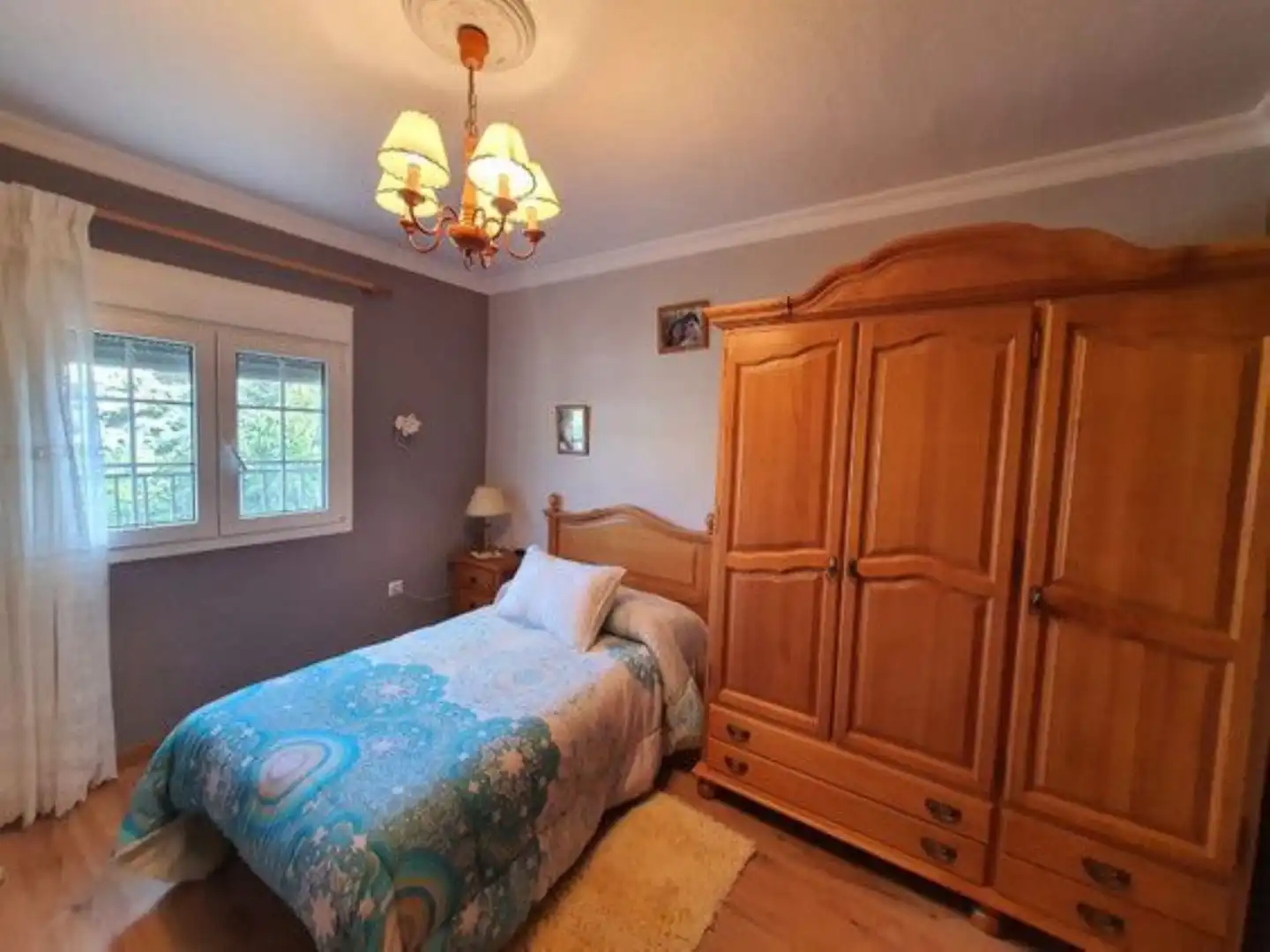 Bedroom of Commercial properties for sale in Yunquera  with Air Conditioner