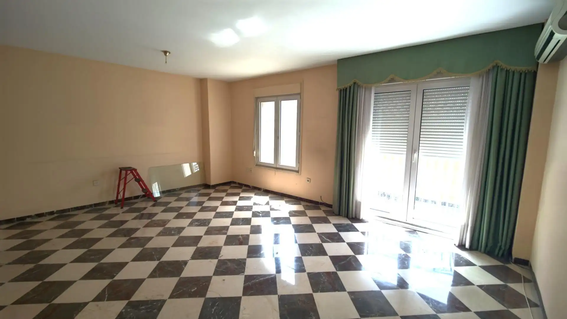 Living room of Flat for sale in Cenes de la Vega  with Air Conditioner, Heating and Balcony
