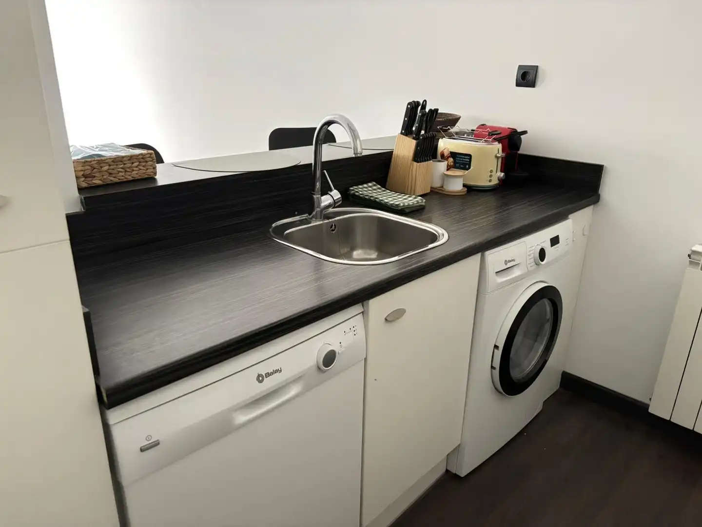 Cocina de Piso de alquiler en Zaragoza con Aire acondicionado, Calefacción y Amueblado
