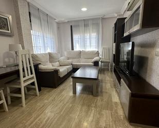 Sala d'estar de Apartament de lloguer en Linares amb Aire condicionat i Balcó