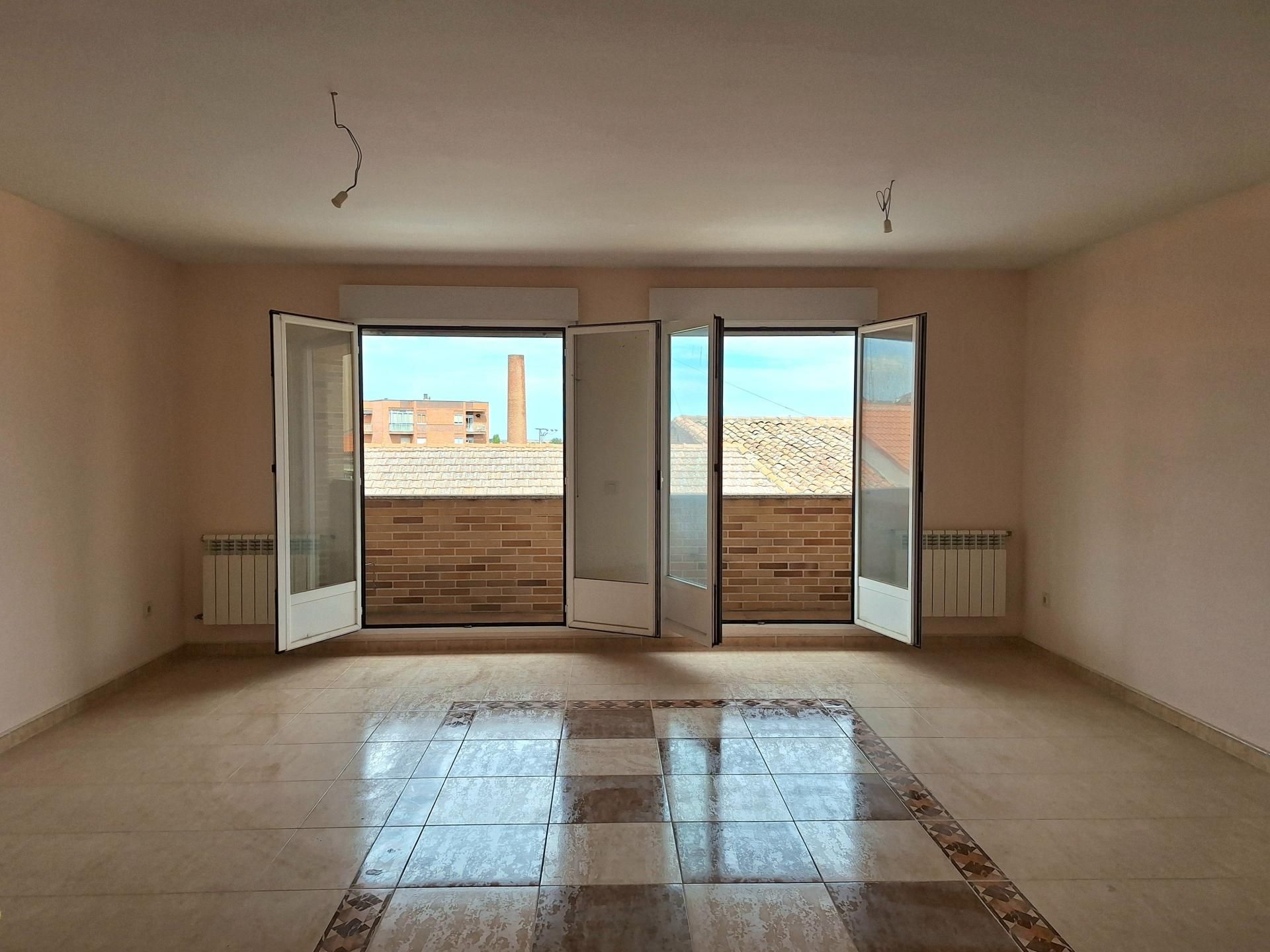 Sala de estar de Dúplex en venta en Peñaranda de Bracamonte con Balcón