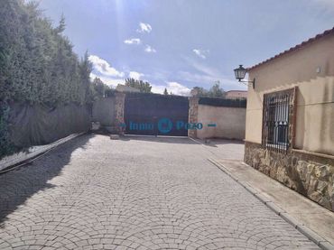 Xalet amb piscina en venda a Almendralejo