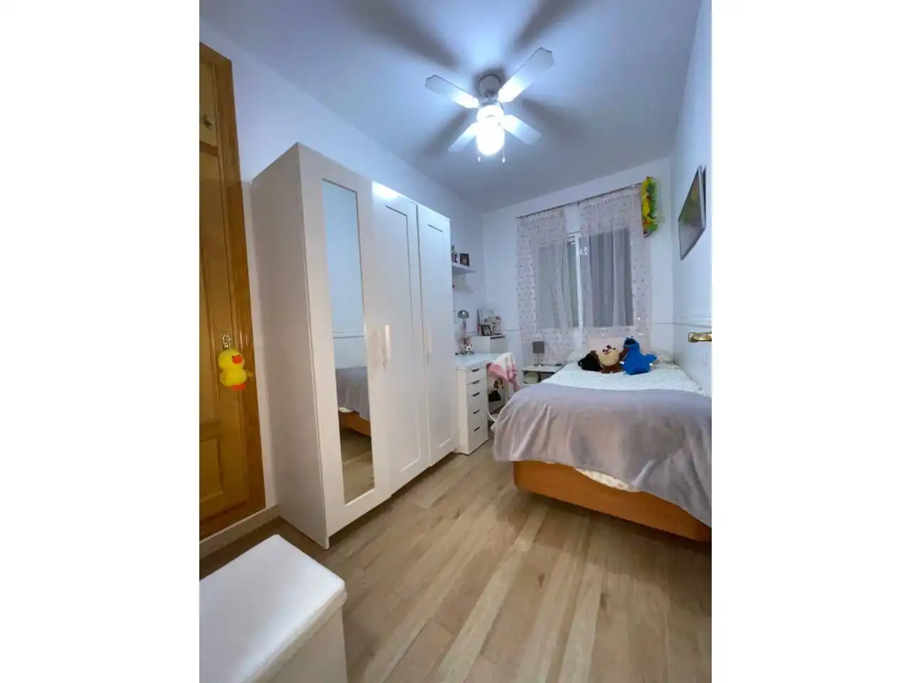Habitación de Piso de alquiler en Estepona con Aire acondicionado, Calefacción y Terraza