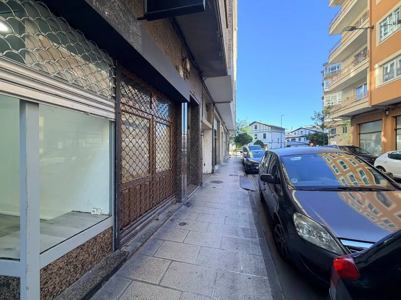 Vista exterior de Local de lloguer en A Milagrosa
