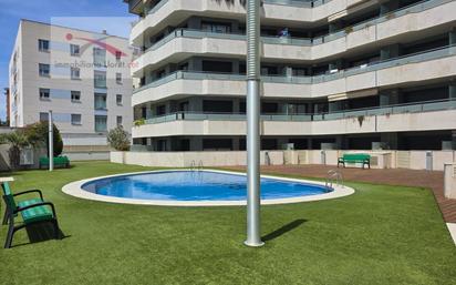 Swimming pool of Flat for sale in Lloret de Mar