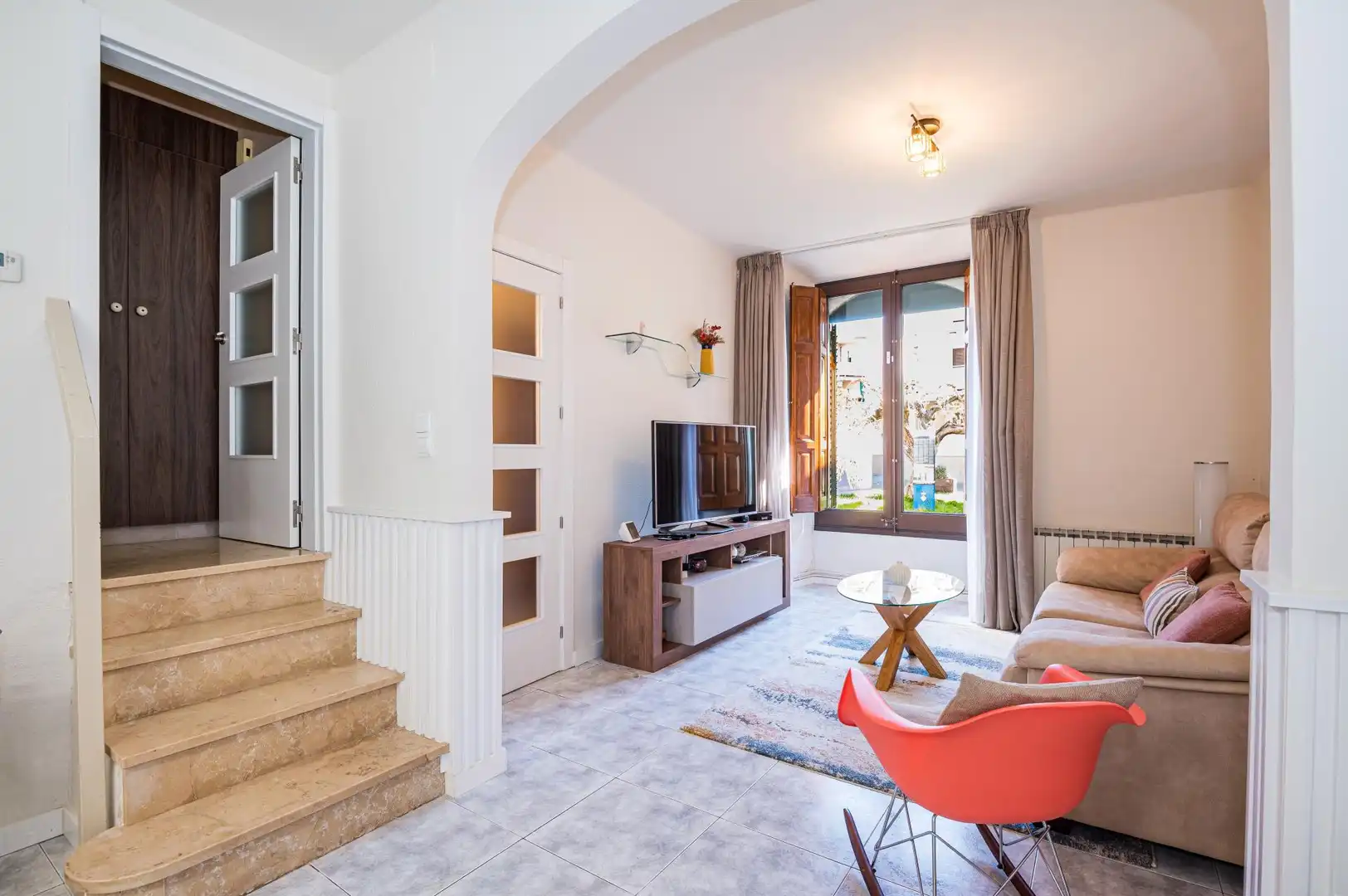 Sala d'estar de Casa o xalet en venda en Cunit amb Aire condicionat, Calefacció i Terrassa