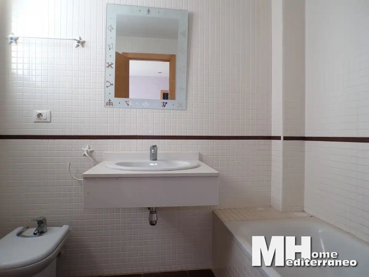 Bathroom of Flat for sale in La Vall d'Uixó