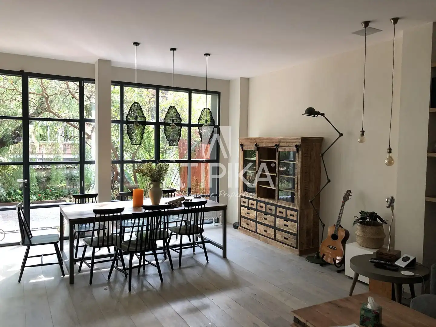 Comedor de Casa o chalet en venta en Barcelona con Aire acondicionado, Calefacción y Trastero