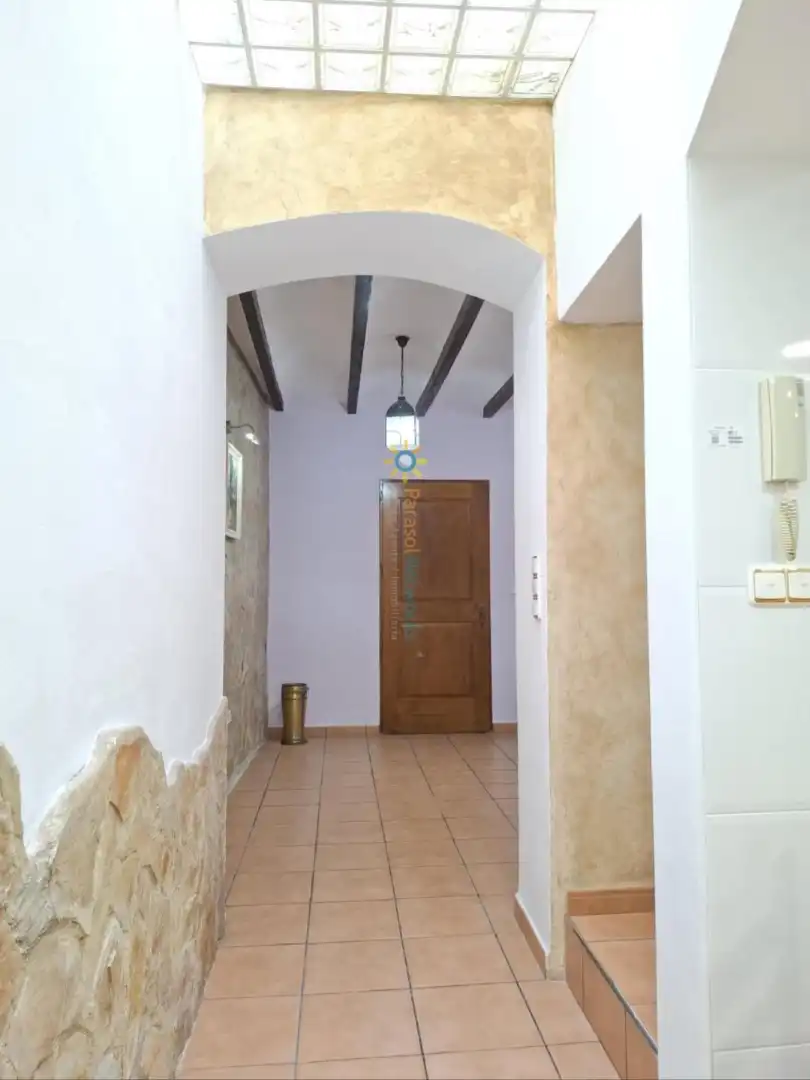 Casa adosada en venda en Oliva amb Aire condicionat i Terrassa