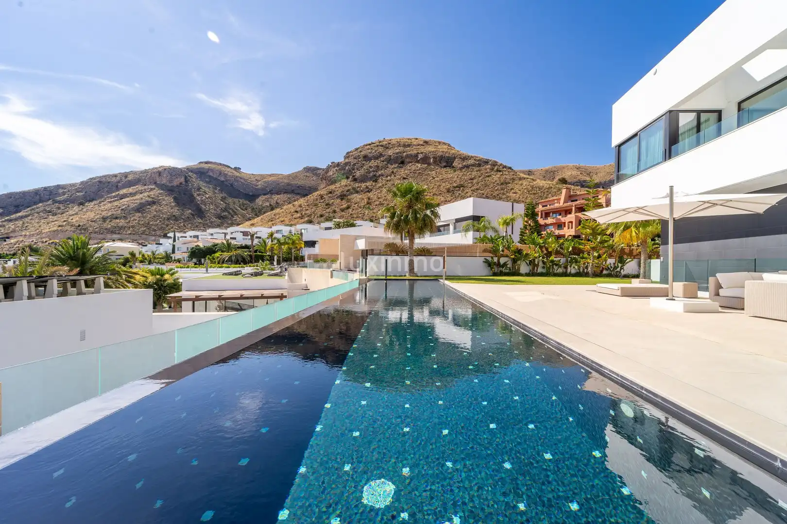 Villa avec terrasse à vendre à Golf Bahía, imagen 5