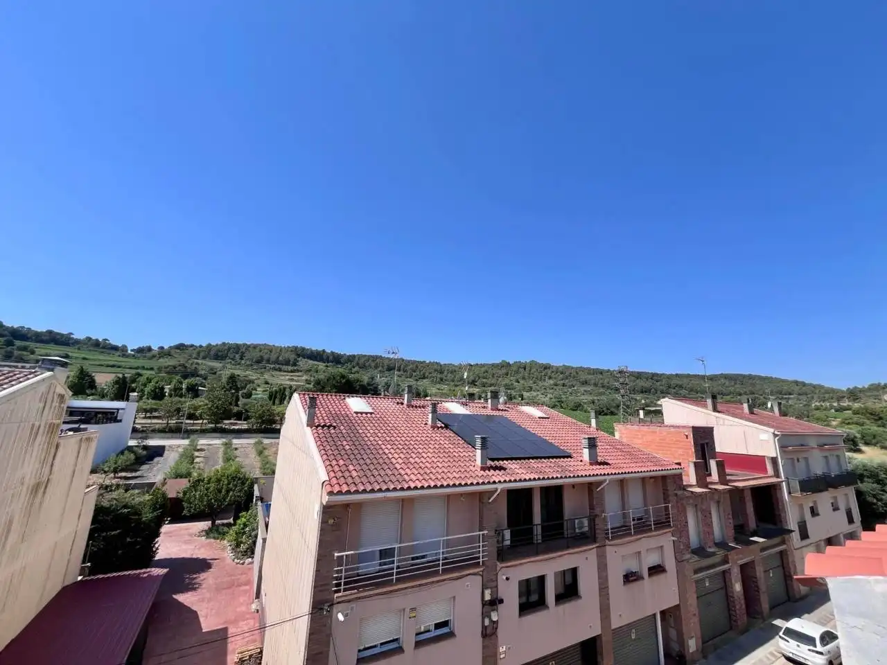 Vista exterior de Piso de alquiler en Torrelavit con Aire acondicionado, Calefacción y Terraza