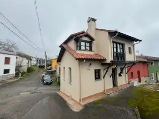 Adossat en venda a El Cueto Norte 57