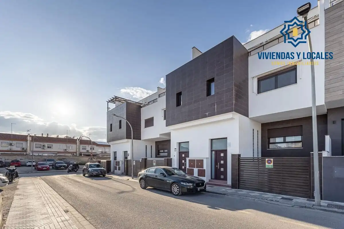 House for sale in Maracena