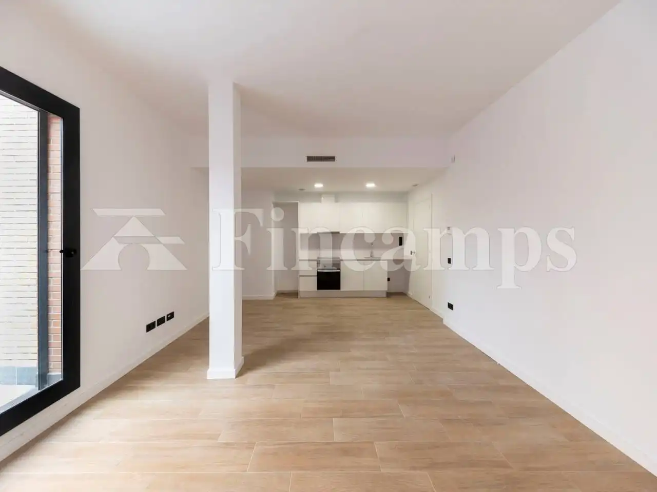 Living room of Flat for rent in Sabadell  with Air Conditioner, Heating and Storage room