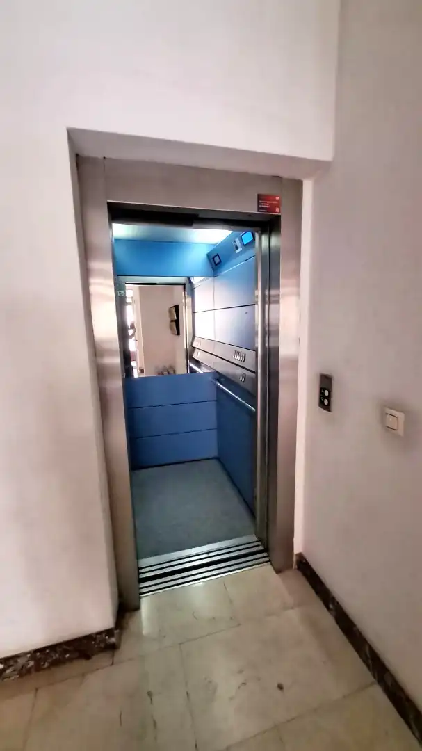 Wohnung zum Verkauf in Cuéllar mit Heizung, Parkett und Abstellraum
