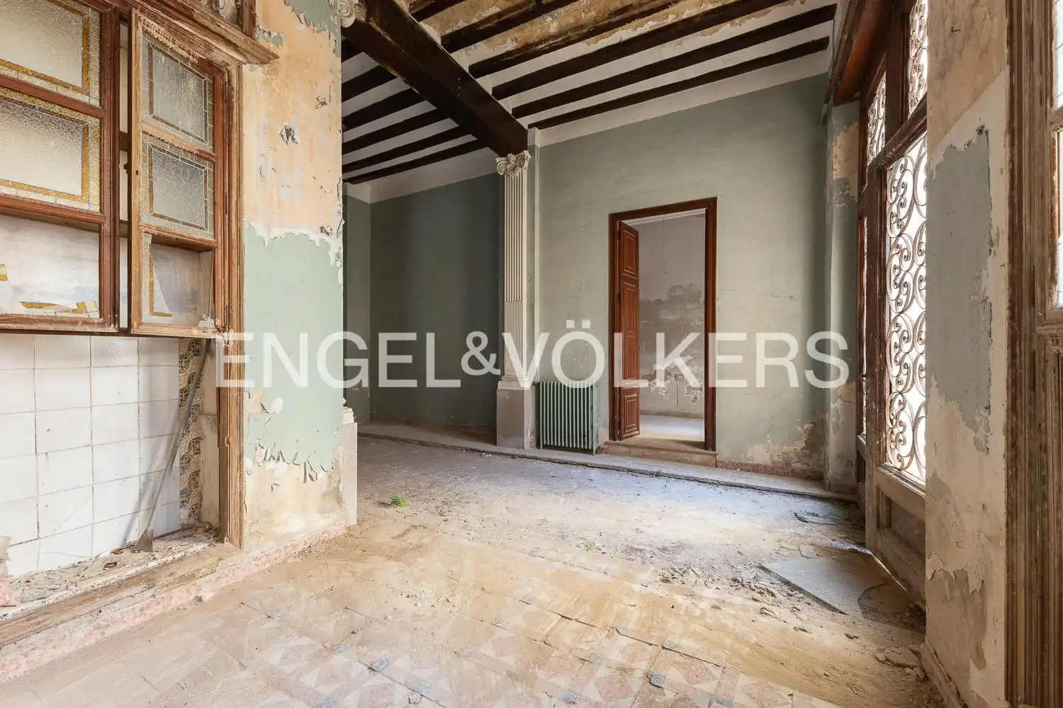 Houses for sale in Sueca  with Heating, Terrace and Balcony