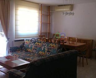 Sala d'estar de Dúplex en venda en Cabanillas del Campo amb Aire condicionat i Balcó