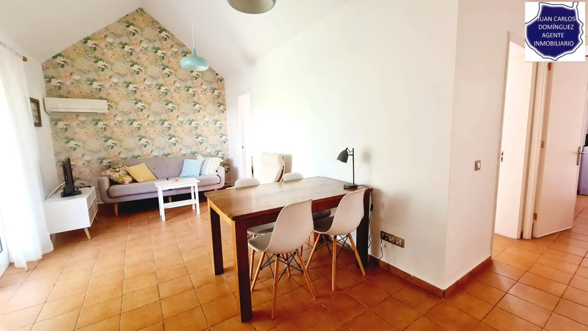 Sala de estar de Casa o chalet de alquiler en San Bartolomé de Tirajana con Aire acondicionado, Jardín privado y Terraza
