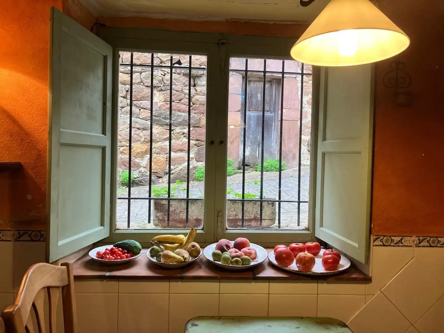Cuina de Casa o xalet en venda en Cabuérniga amb Jardí privat
