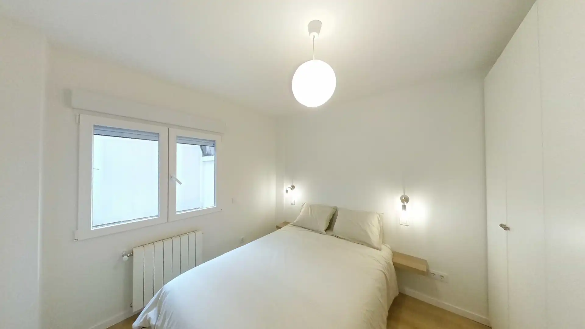 Dormitori de Pis de lloguer en  Madrid Capital amb Aire condicionat, Calefacció i Terrassa