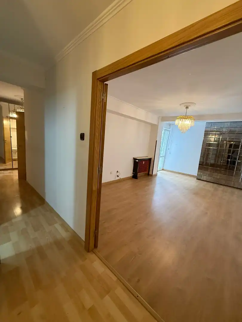 Sala de estar de Piso en venta en Oviedo  con Calefacción