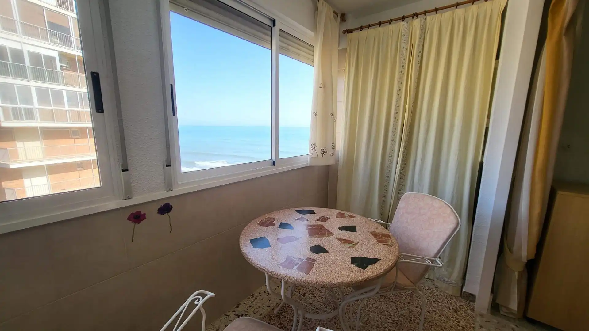 Habitación de Ático en venta en Elche / Elx con Amueblado