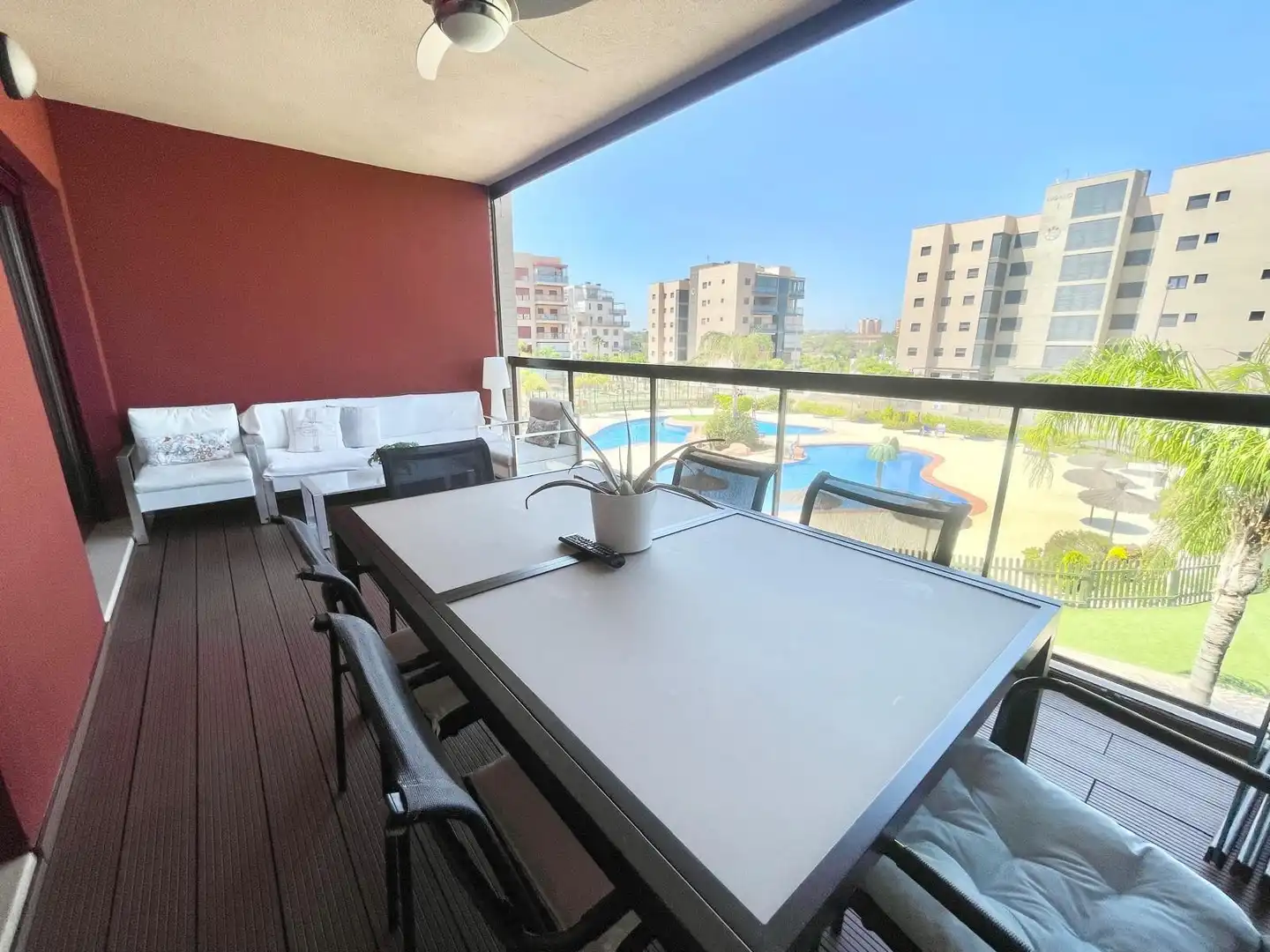 Terraza de Apartamento de alquiler en Pilar de la Horadada con Piscina, Amueblado y Lavadora