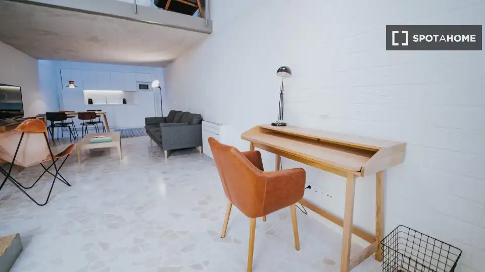 Sala de estar de Piso de alquiler en Madrid con Aire acondicionado, Calefacción y Amueblado