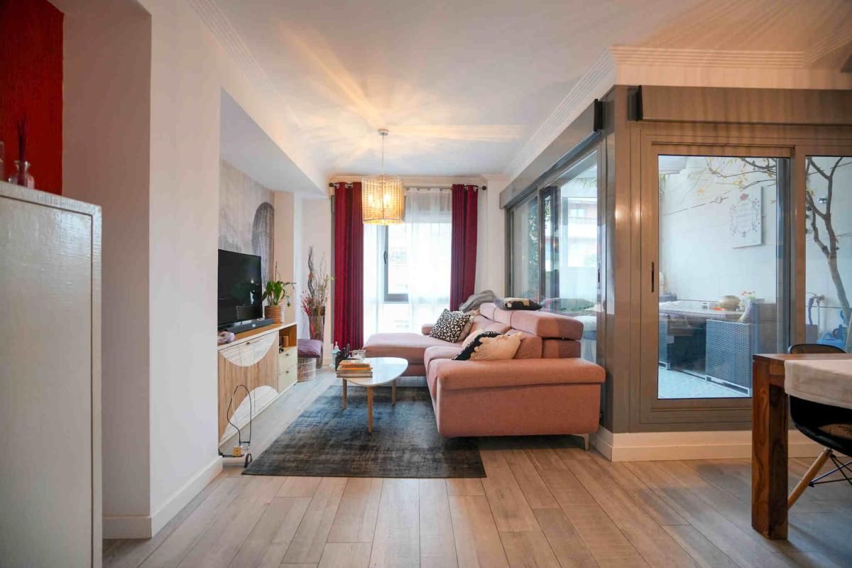 Sala de estar de Ático en venta en  Madrid Capital con Aire acondicionado, Calefacción y Jardín privado