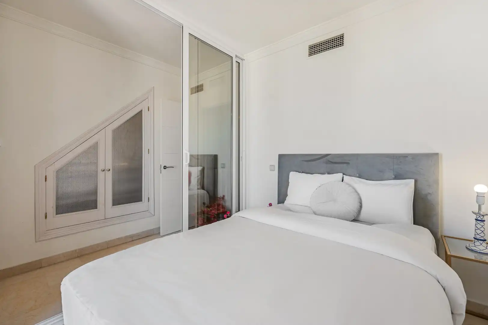 Maison mitoyenne avec piscine à vendre à MAESTRANZA-ALOHA PUEBLO, imagen 24