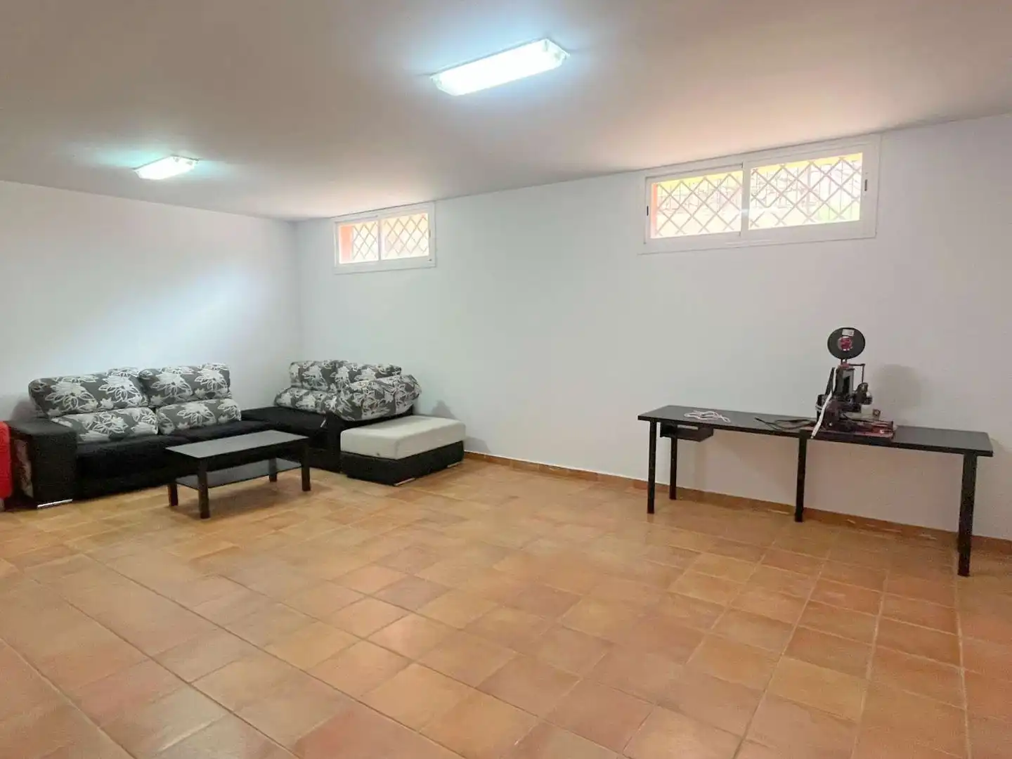 Casa adosada en venta en Vélez-Málaga con Terraza y Piscina