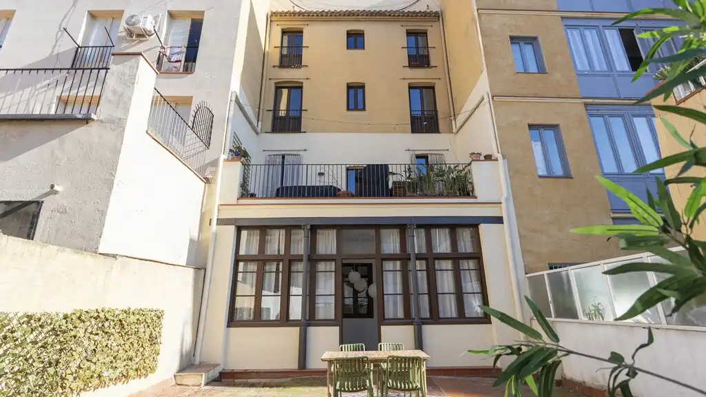 Vista exterior de Apartamento en venta en Barcelona con Aire acondicionado, Calefacción y Parquet