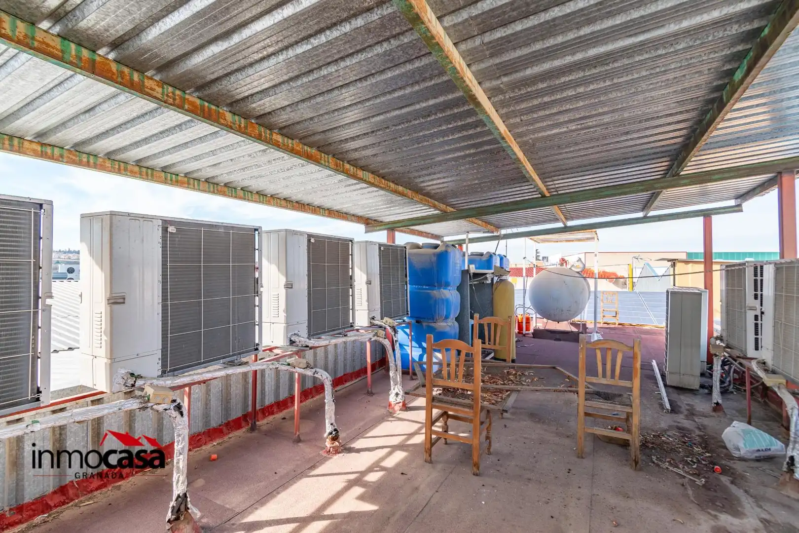 Terrasse von Fabrikhallen zur Miete in Ogíjares mit Heizung
