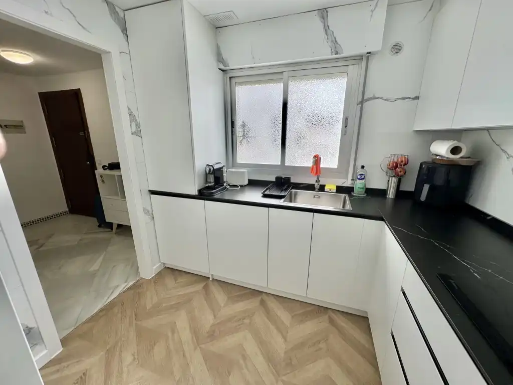 Kitchen of Flat for share in Córdoba  with Air Conditioner
