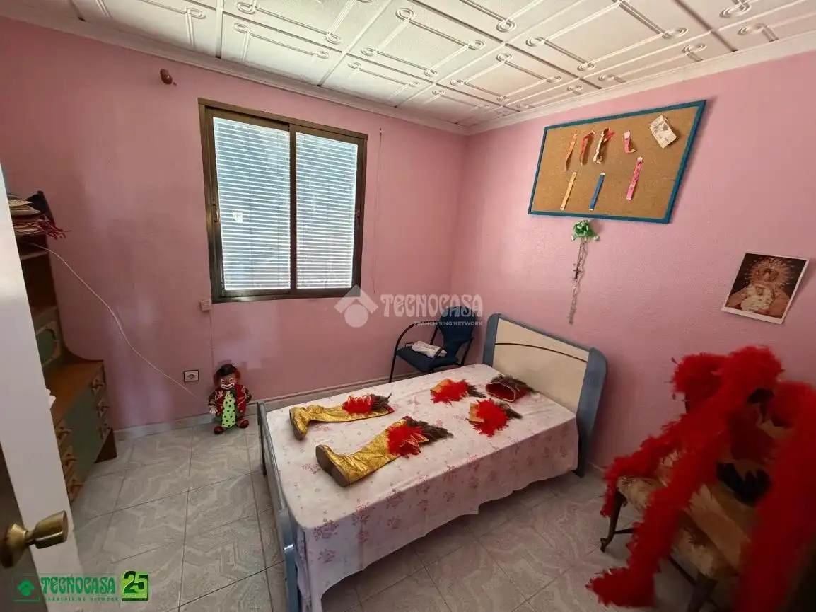 Casa aparellada en venda a Granátula de Calatrava, imagen 28